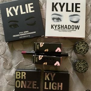 Kylie Cosmetics Bundle